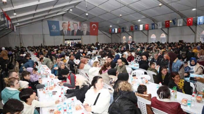 Kocaeli Büyükşehir Belediyesi’nden Çiftçilere 1.850 Ton Gübre Desteğiyle Kırsal Kalkınmaya Güçlü Katkı