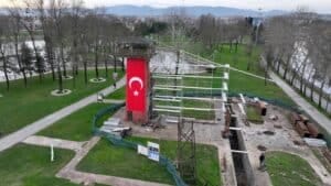 Sakarya Büyükşehir Belediyesi, Aziz Duran Parkı’ndaki tarihi çark ve değirmeni yeniliyor