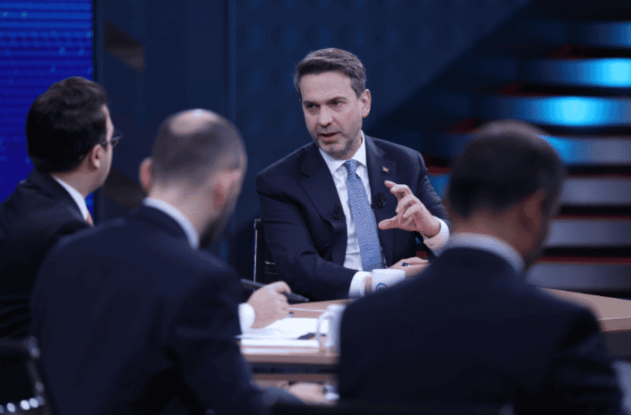 Bakan Bayraktar: Türkiye'nin Enerji Arzında ve Tedarikinde Herhangi Bir Sorun Bulunmuyor