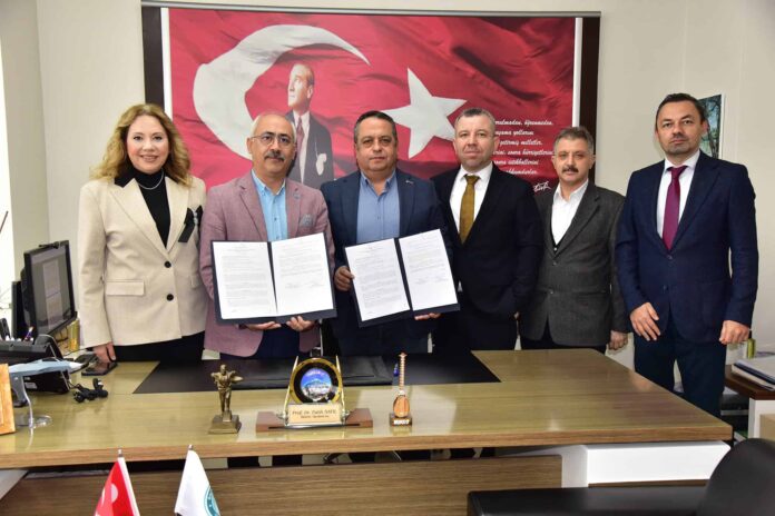 Balıkesir Meslek Yüksekokulu Öğrencilerine EKOS Teknoloji'de Uygulamalı Eğitim Fırsatı