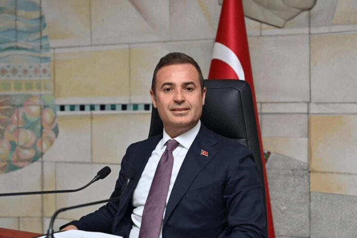 Başkan Ahmet Akın’dan 14 Mart Tıp Bayramı’nda Sağlık Çalışanlarına Anlamlı Mesaj