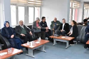 Başkan Ahmet Akın’dan Ramazan Bayramı’nda Yoğun Mesai ve Anlamlı Ziyaretler