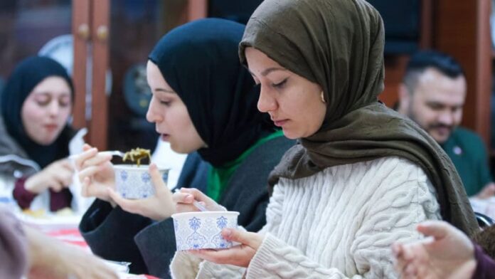 Kocaeli’de 14 Hemşehri Derneği “Bir Şehir Bir Sofra” ile Üniversitelileri İftarda Buluşturdu