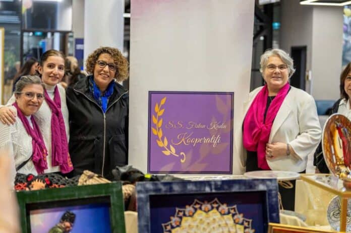 Kocaeli Büyükşehir Belediyesi'nden Şehitliklerde Detaylı Bakım ve Yenileme Çalışmaları