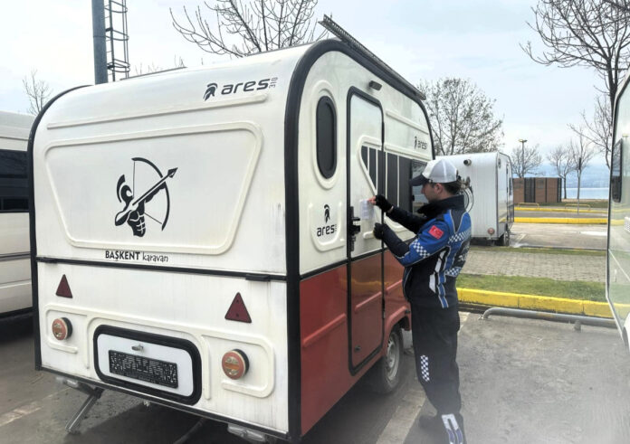 Kocaeli Büyükşehir Belediyesi, Dilovası'nda Modern Hizmet Binası Dönüşümünü Sürdürüyor