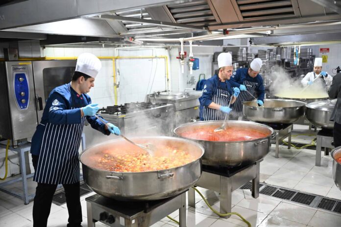 Bursa Büyükşehir Belediyesi Ramazan Ayı Boyunca 900 Binden Fazla Vatandaşa Destek Sağladı