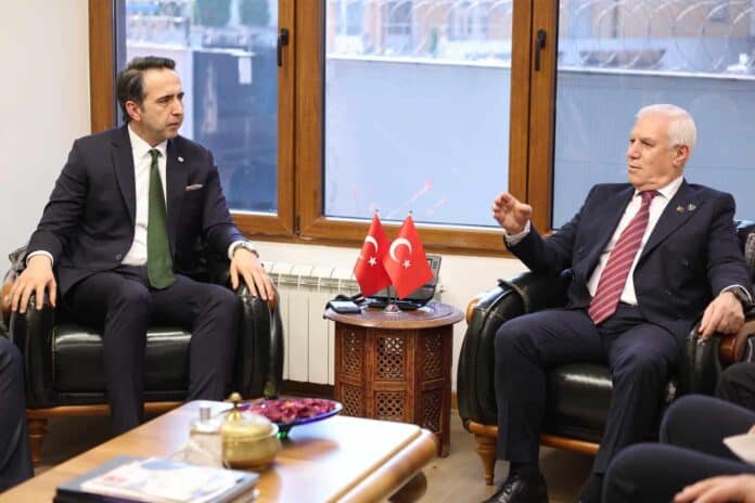 Bursa Büyükşehir Belediyesi Ramazan’ın Manevi Atmosferini Yeni Pazar’da Paylaştı