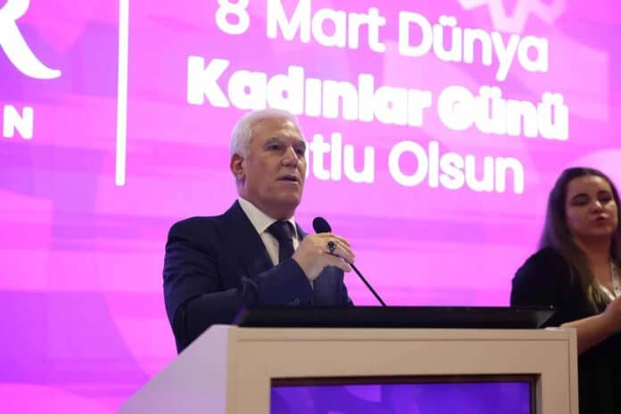 Mustafa Bozbey: Bursa'da Kadınların Katılımı ve Eşitliği Güçleniyor