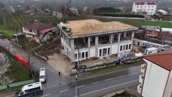 Karapürçek Sosyal Gelişim Merkezi Projesinde Yüzde 60 Fiziki Gerçekleşme Sağlandı