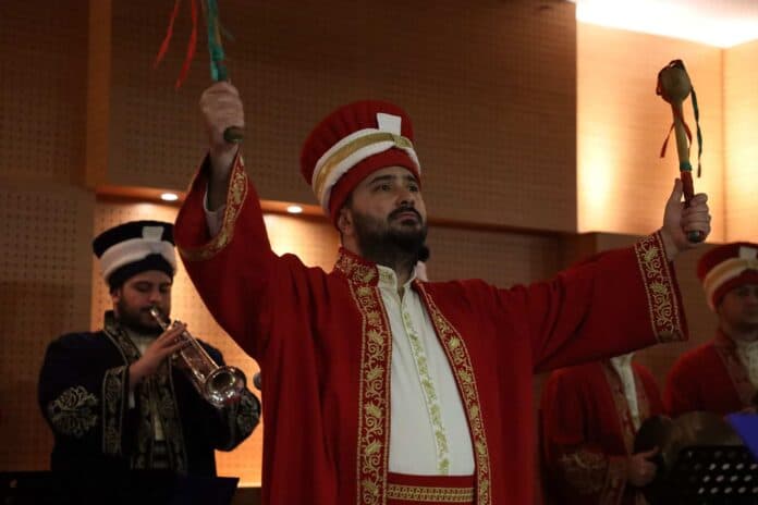 Sakarya'da Mehter Takımı, Ramazan Kültür Sanat Takvimi Kapsamında Gelenekleri Yaşattı