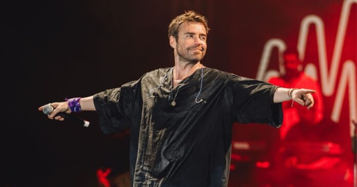 Murat Dalkılıç, İstanbul'dan Başlayan Konser Takvimiyle Bölgesel Turneye Hazırlanıyor