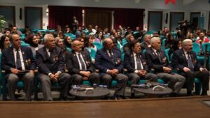 Ersin Tatar ve Cihat Yaycı'dan Kocaeli'de Mavi Vatan ve Kıbrıs'ın Önemi Üzerine Vurgular