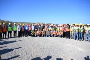 Çeşmeli-Kızkalesi Otoyolu ile 2,5 Saatlik Yolculuk 18 Dakikaya İnecek